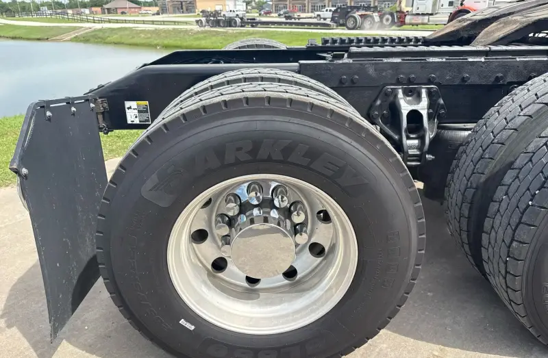 2020 Peterbilt 389 photo 98