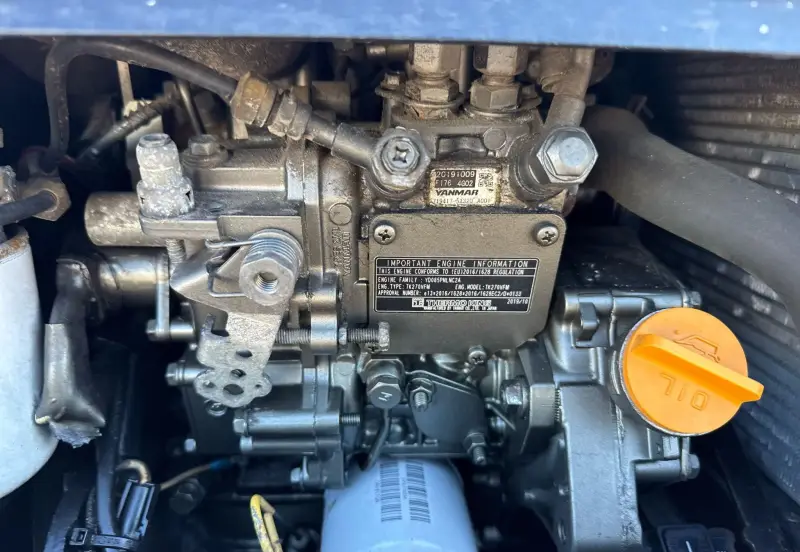 2021 Volvo VNL photo 36