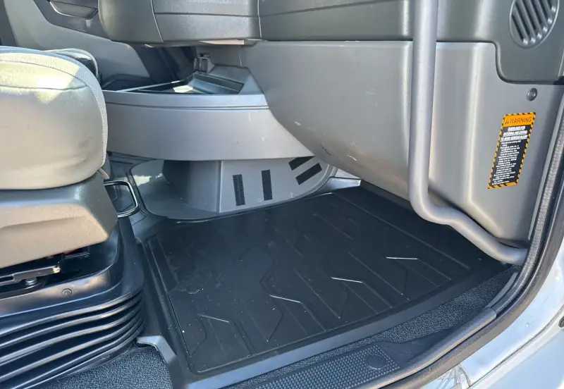 2021 Volvo VNL photo 64