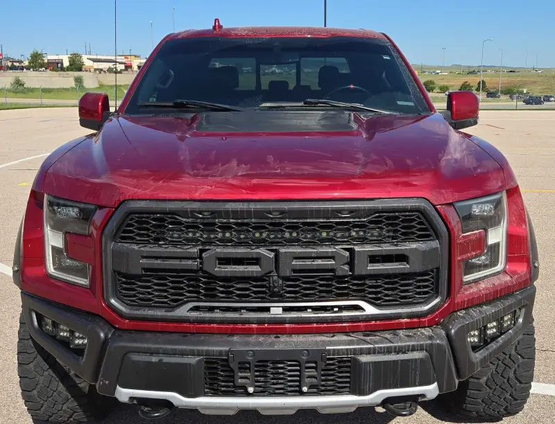2019 Ford F150 Raptor photo 2