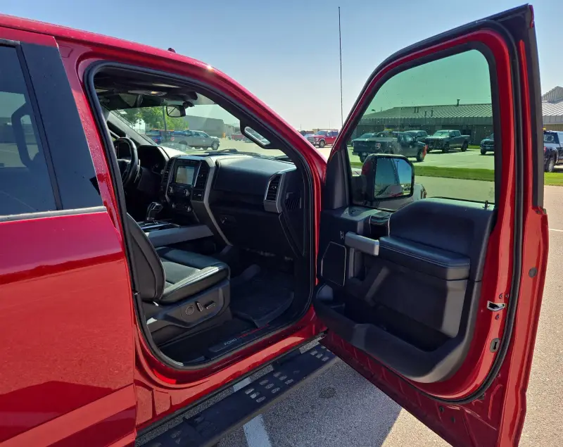 2019 Ford F150 Raptor photo 51