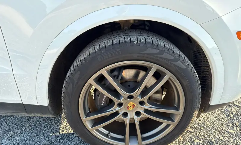 2021 Porsche Cayenne photo 66