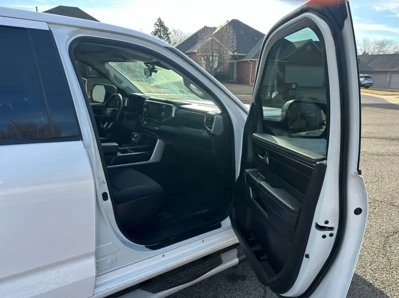 2022 Toyota Tundra SR5 photo 34