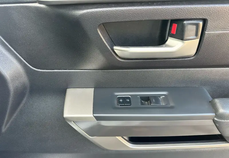 2022 Toyota Tundra SR5 photo 36