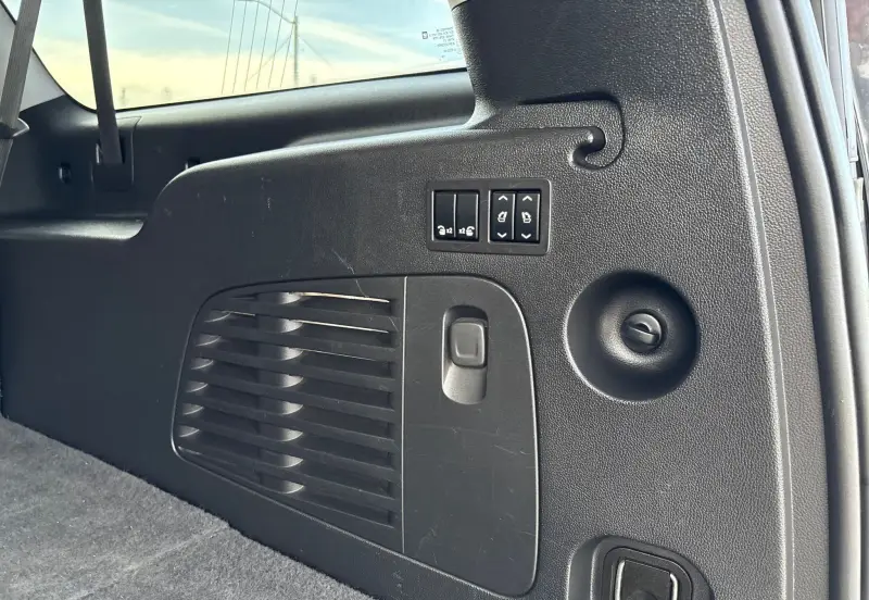 2020 Cadillac Escalade ESV photo 52