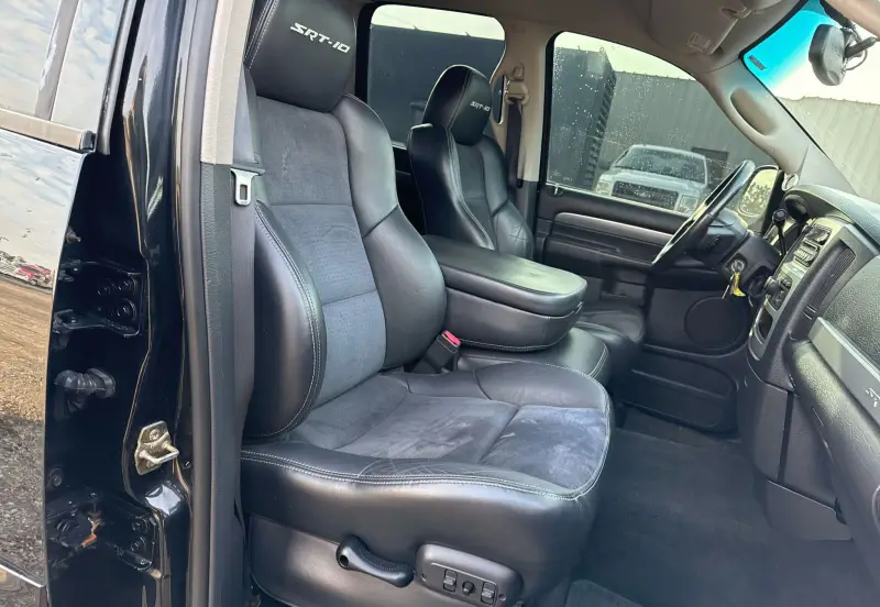 2005 Dodge Ram 1500 photo 30