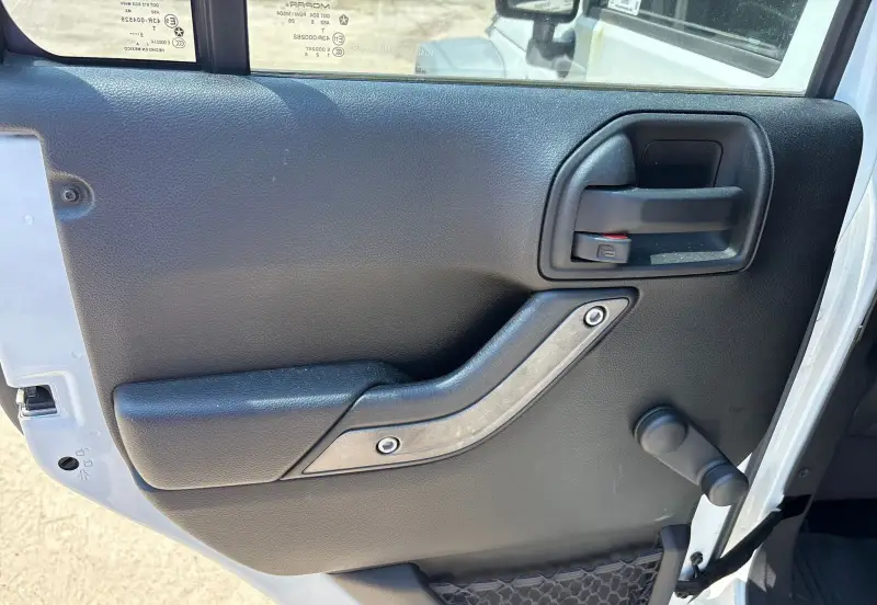 2017 Jeep Wrangler photo 37