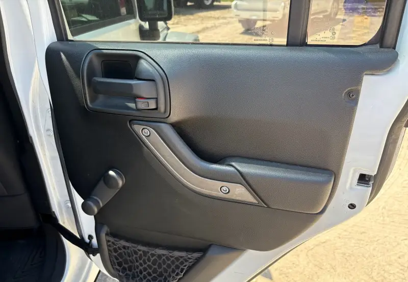 2017 Jeep Wrangler photo 33