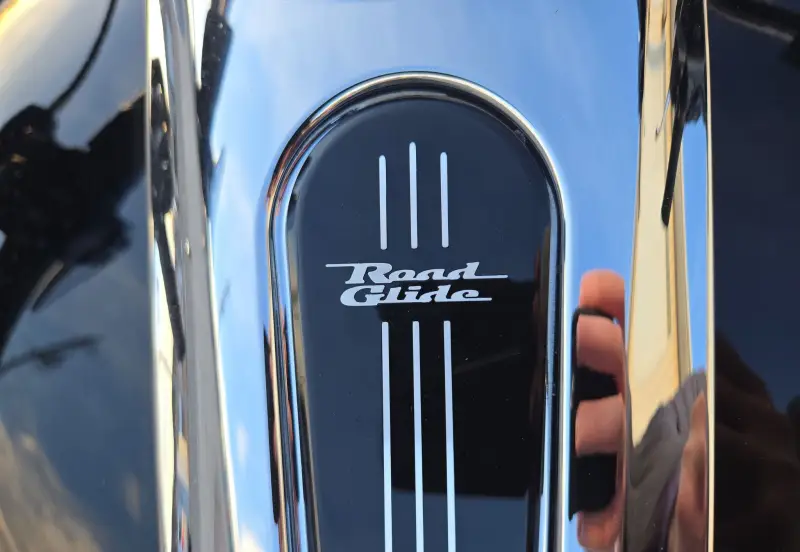 2023 Harley-Davidson Road Glide photo 43