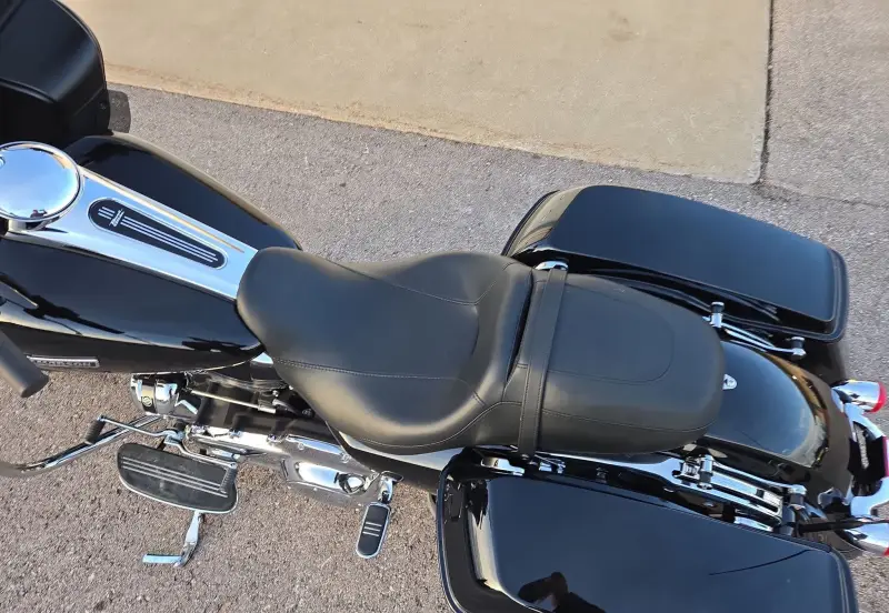 2023 Harley-Davidson Road Glide photo 15