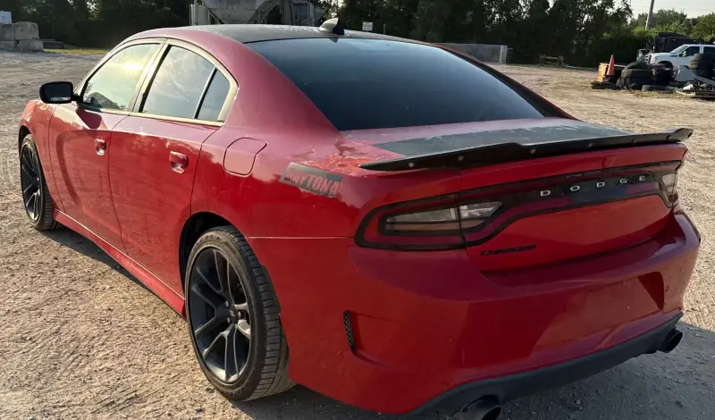 2020 Dodge Charger photo 7
