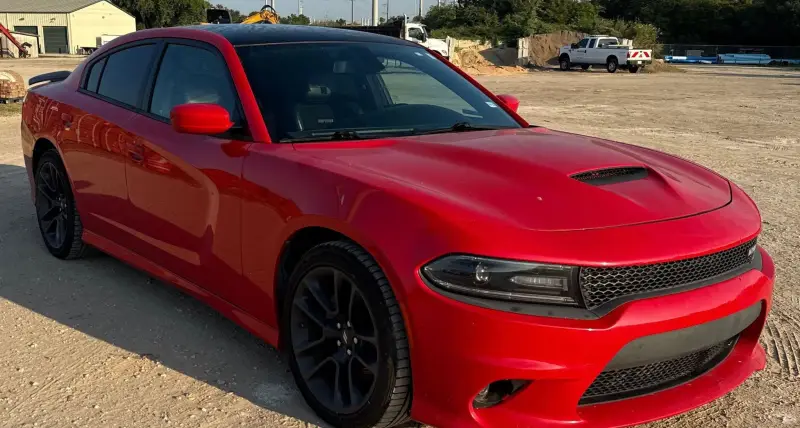 2020 Dodge Charger photo 3