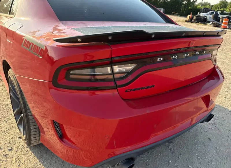 2020 Dodge Charger photo 17