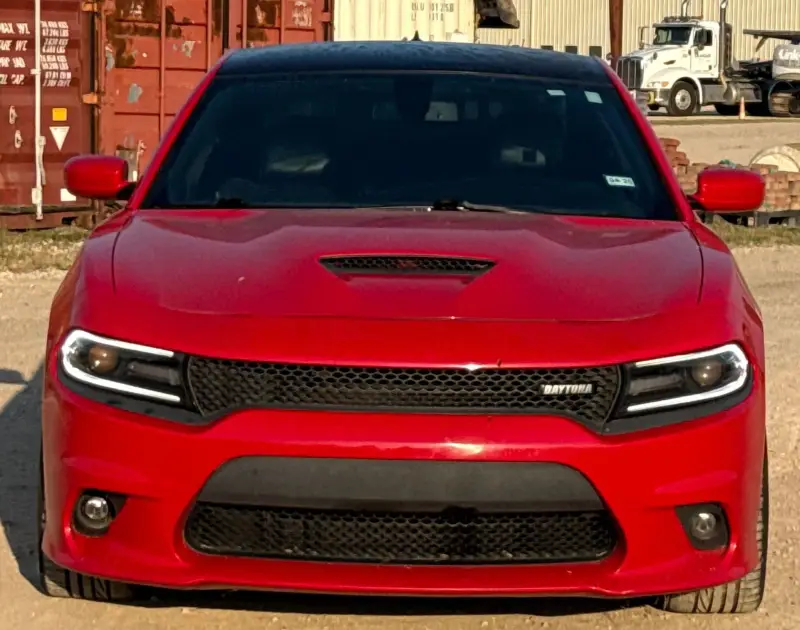 2020 Dodge Charger photo 2