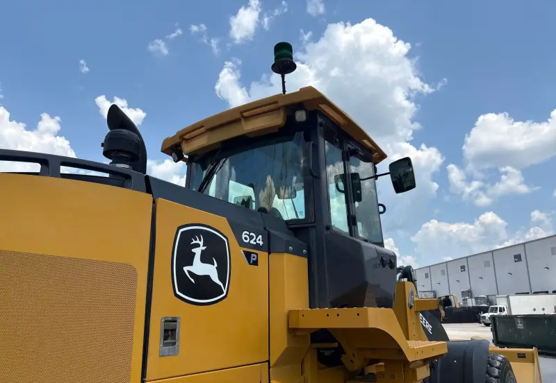 2023 John Deere 624P photo 48