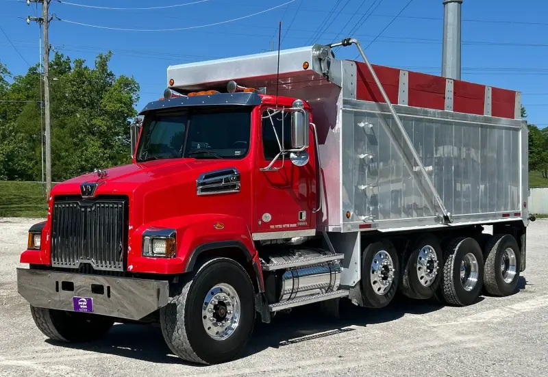 2020 Western Star 4700SF photo 1