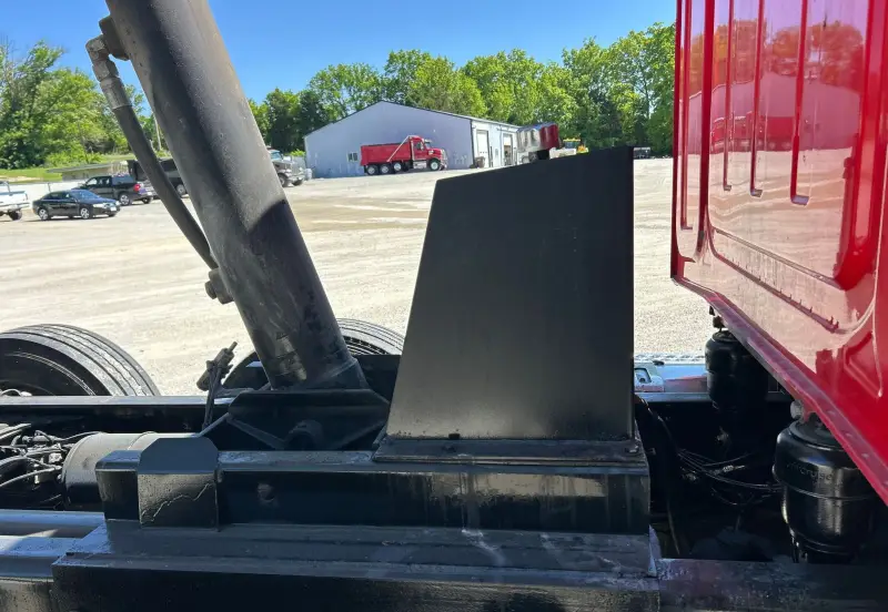 2020 Western Star 4700SF photo 27