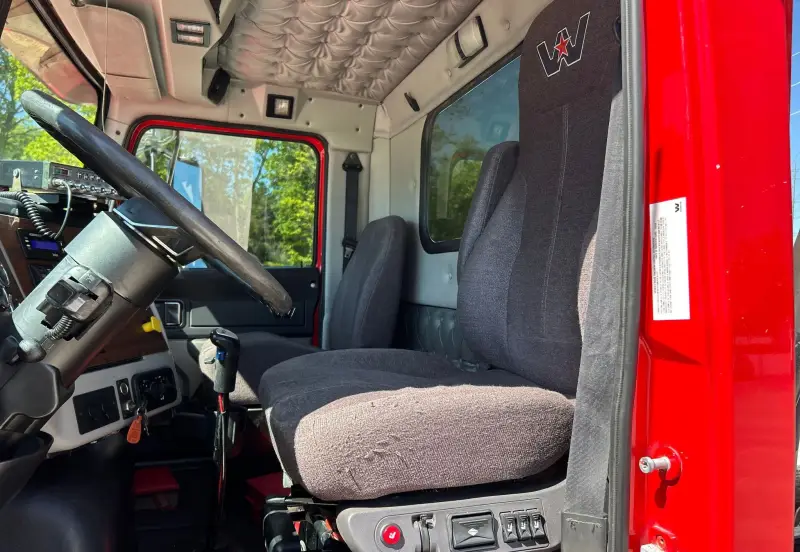 2020 Western Star 4700SF photo 33
